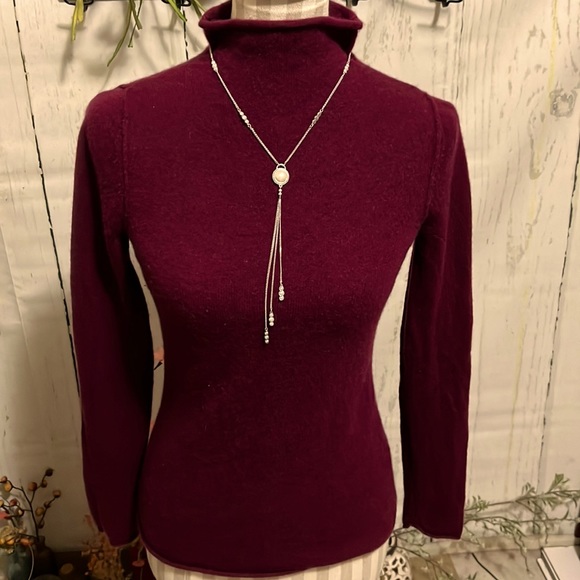 Cashmere Sweater - Picture 1 of 5